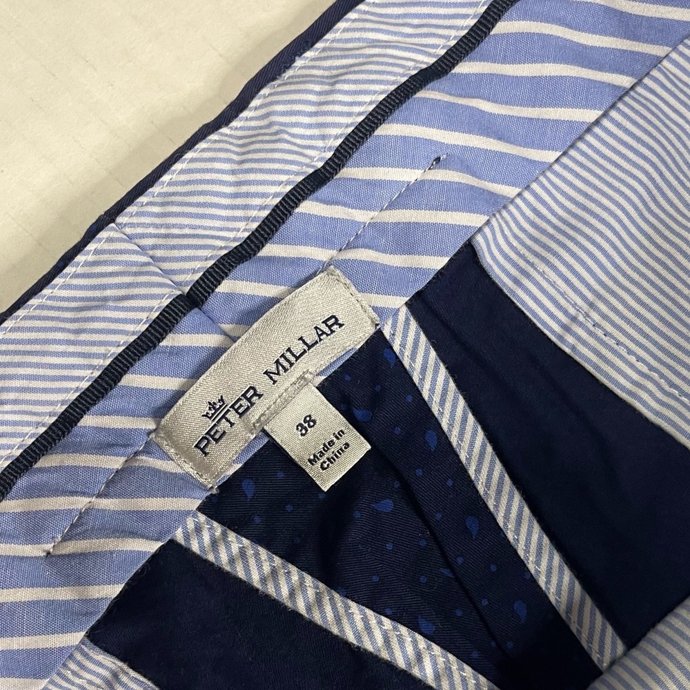 Peter Millar Men’s Navy Patterned Flat Front Shor… - image 2